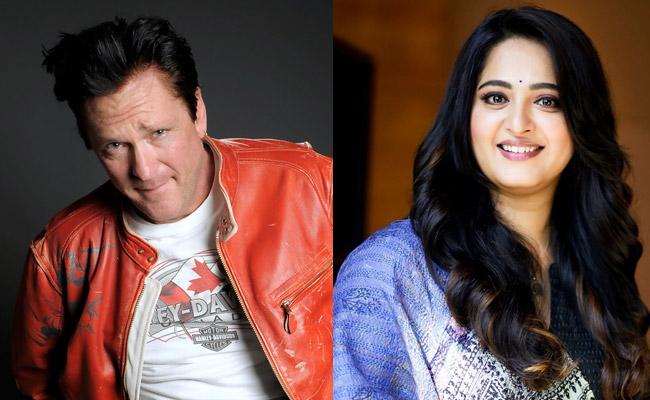 hollywood-hero-in-anushkas-next