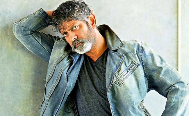 jagapathi-babu-turns-villain-for-mahesh