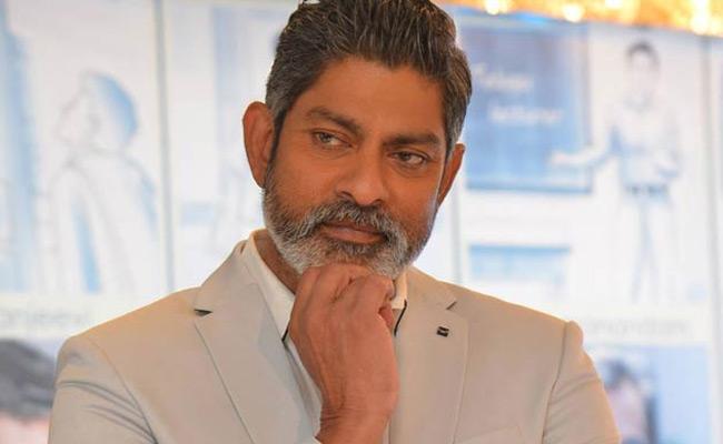 Aatagallu Should be Succesfull for the Sake of Producers- Jagapathi Babu