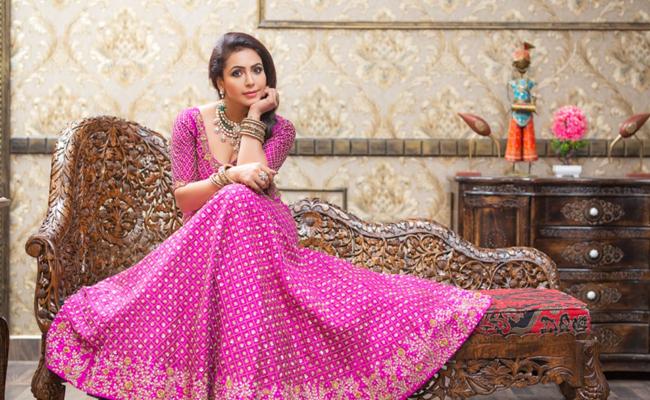nandini-rai-busy-with-back-to-back-films