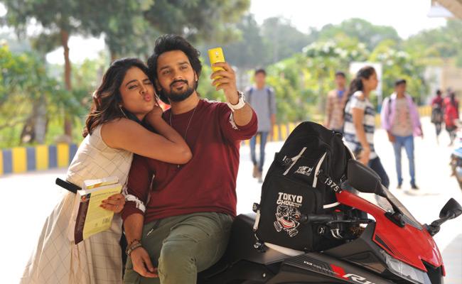 prema-katha-chitram-2-hindi-satellite-right