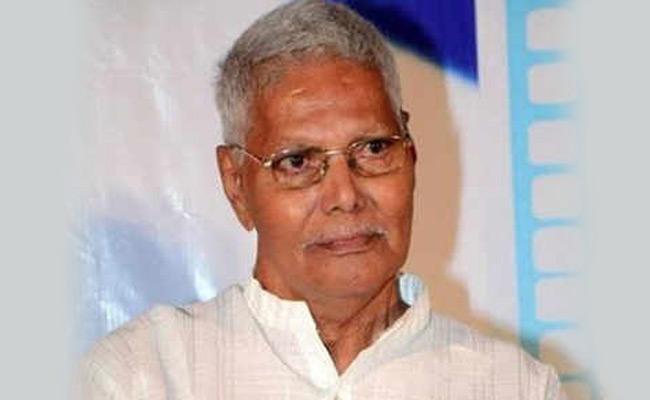 producer-raghava-passes-away