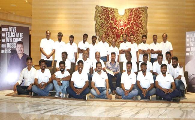 shankar-completes-25years-in-direction